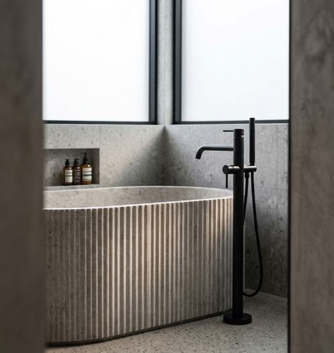 Freestanding bath filler
